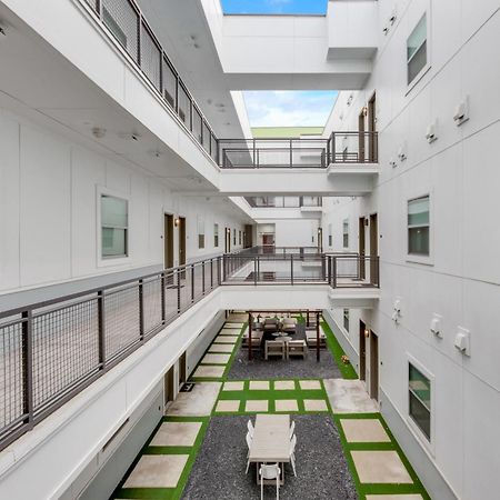 Snappy Loft Style 2Br I Gym I Parking I Workspace Dallas Ngoại thất bức ảnh