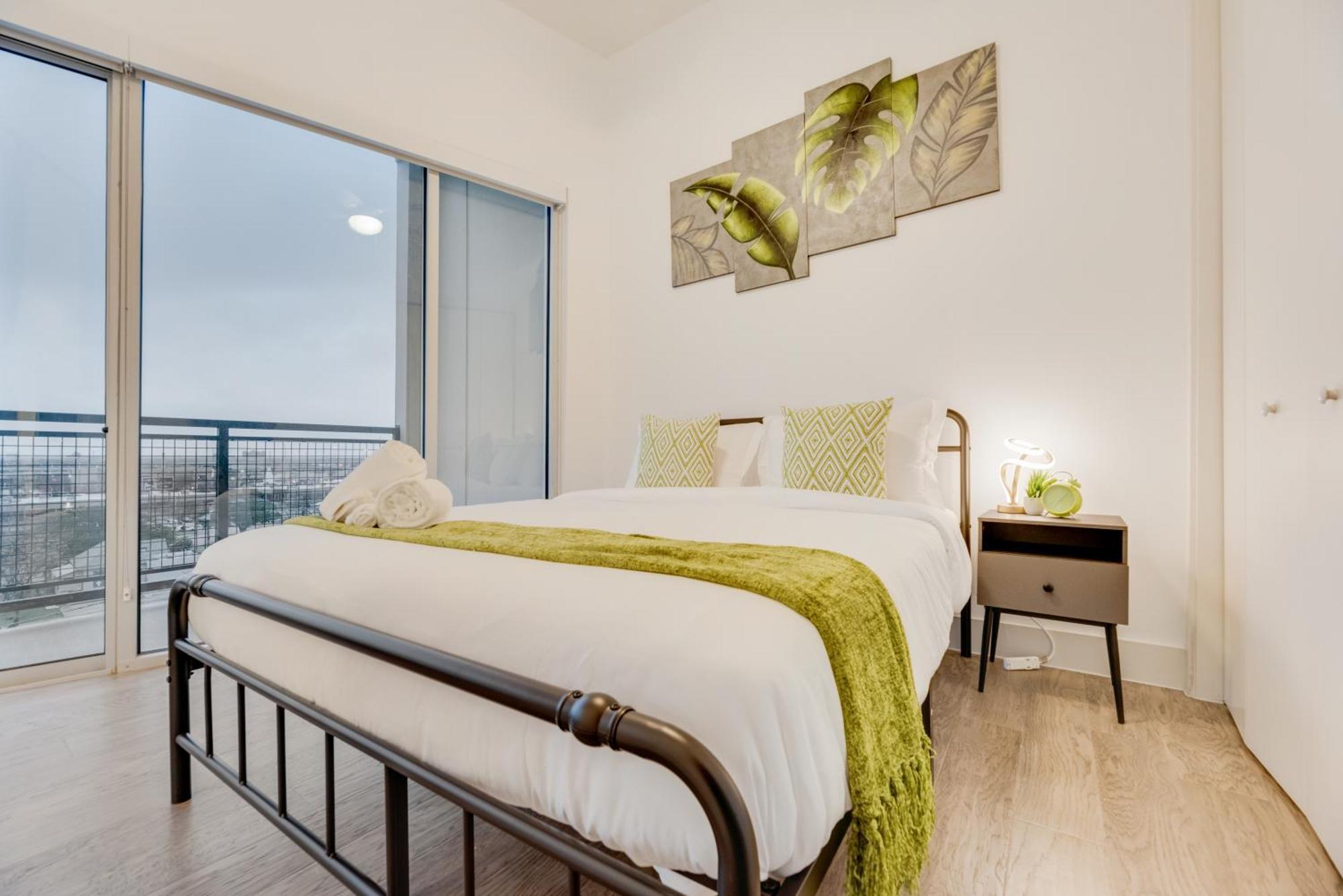 Snappy Loft Style 2Br I Gym I Parking I Workspace Dallas Ngoại thất bức ảnh
