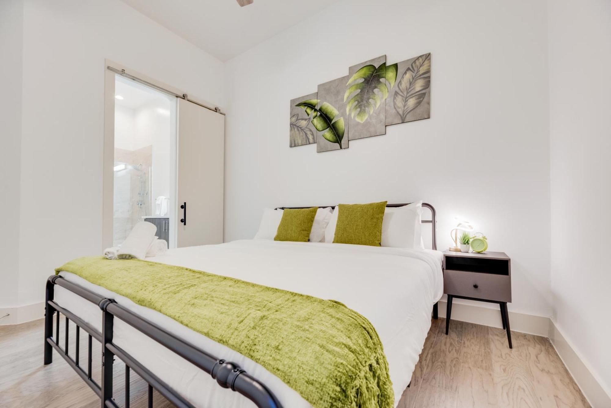 Snappy Loft Style 2Br I Gym I Parking I Workspace Dallas Ngoại thất bức ảnh